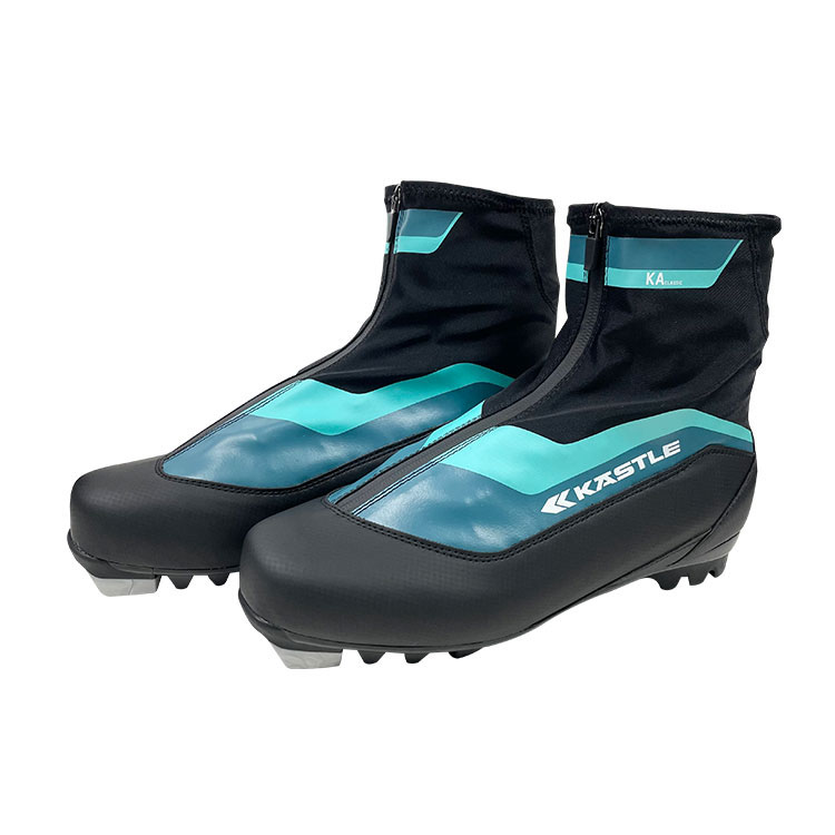 Classic Ski Boots: Timeless Performance for Traditional Skiing