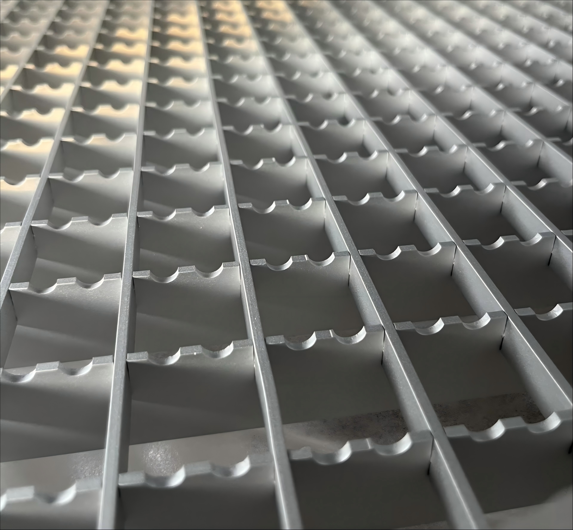 Top 10 Aluminum Grating Solutions: Durable and Safe Choices for Industrial and Commercial Use