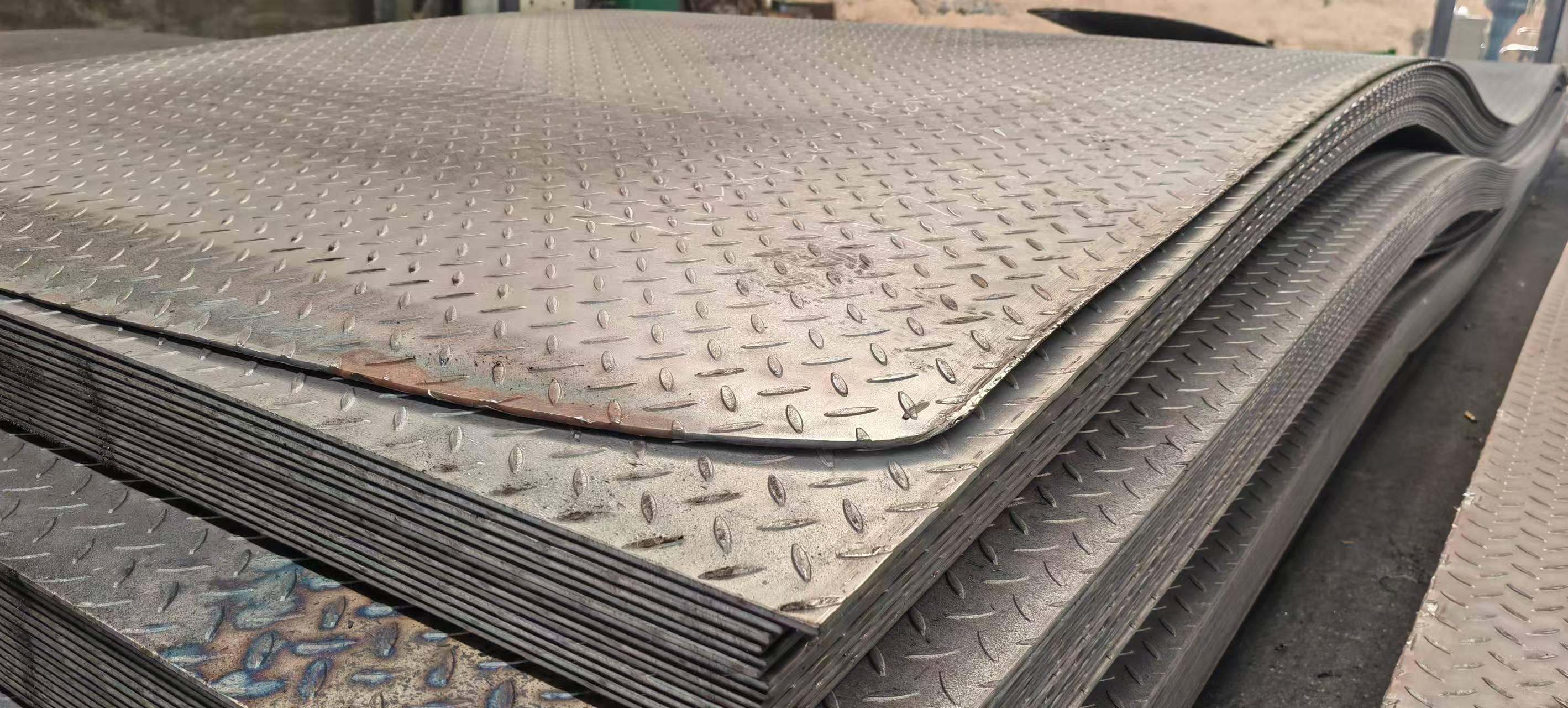 China Aluminum Checkered Plate Manufacturers: Navigating Quality & Supply
