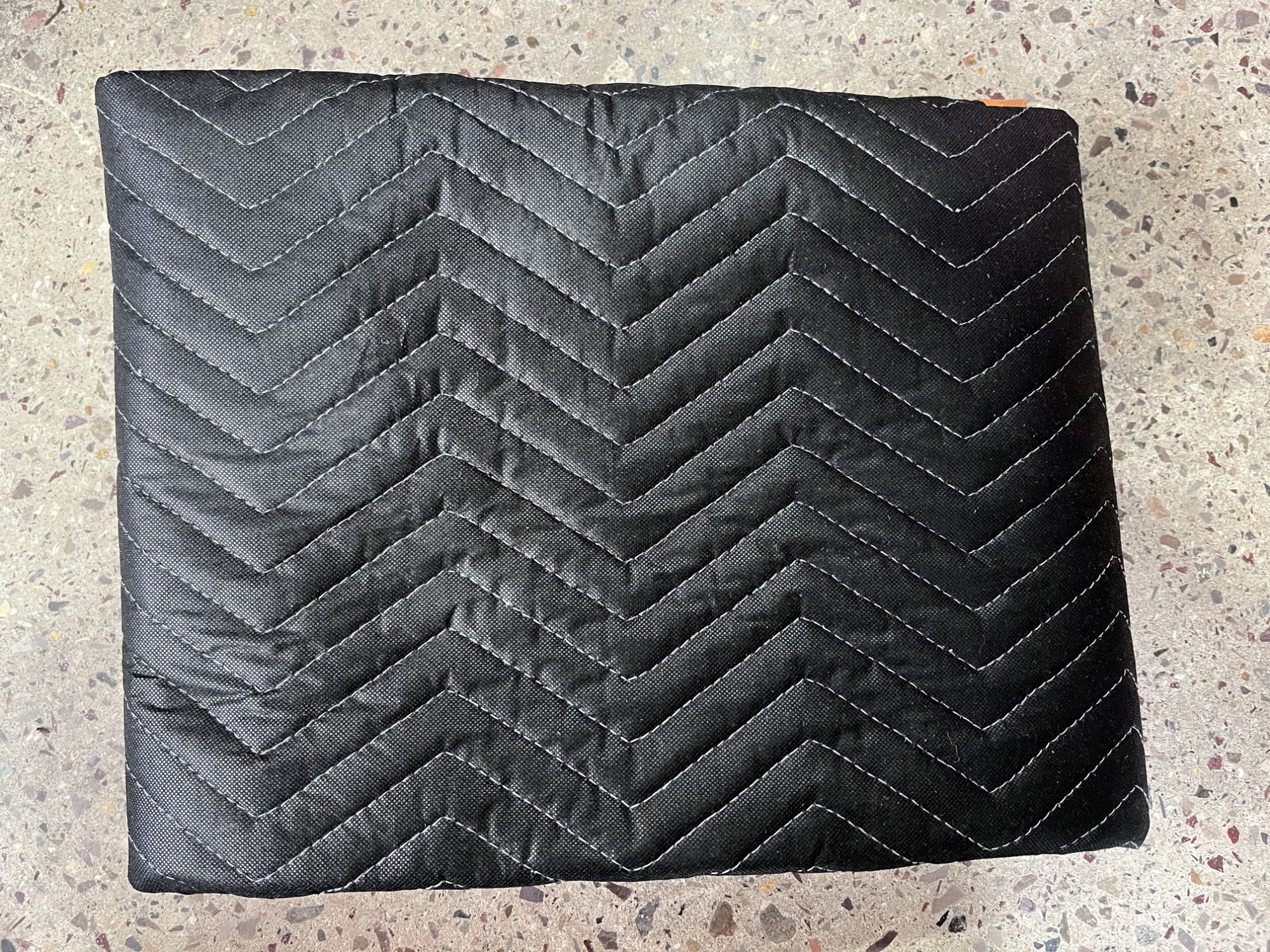 China Non-Woven Moving Blanket: The Ultimate Protective Layer for Stress-Free Moves